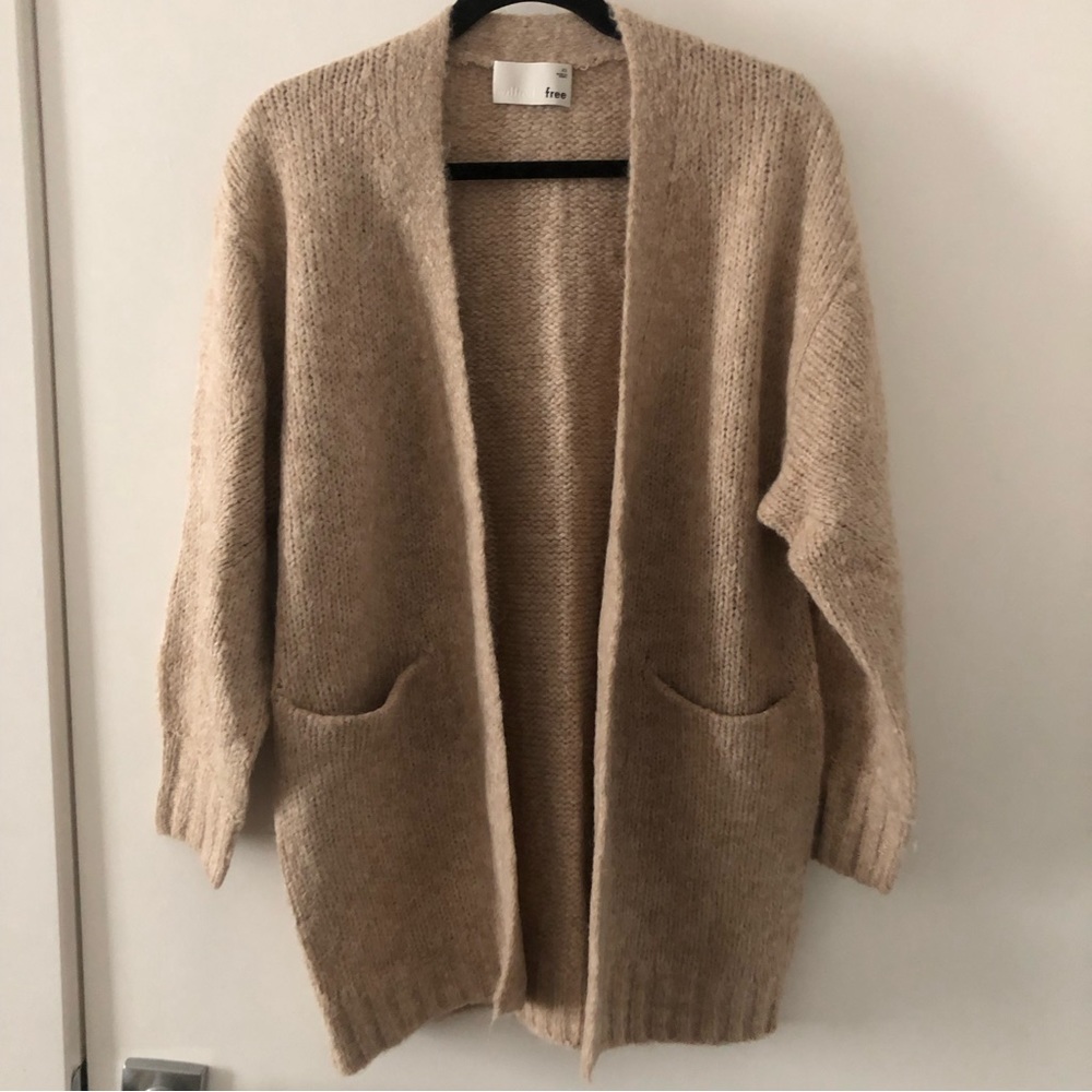 Aritzia Cardigan